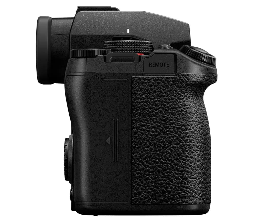 Panasonic Lumix DC-S5 II - фото 2